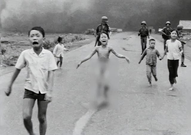 又爆了一部新片，他今年太火了