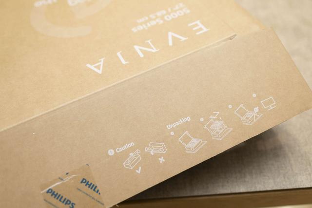 千元电竞显示器的越级享受，飞利浦EVNIA 27M2N5500P开箱评测