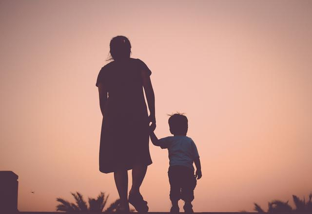 儿子容易遗传妈妈的四个特征，你家孩子中了几条？