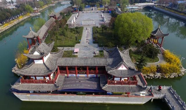 从三国顶流到生活顶配，胖东来背后的那座城，藏不住了！