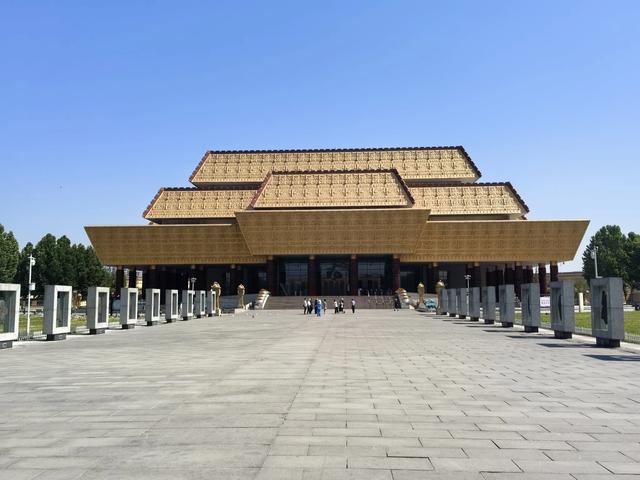 游览河南安阳中国文字博物馆，了解中国文字的发展