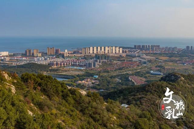 这条「五彩斑斓」的赏秋路线，把秋天都打包给你了！