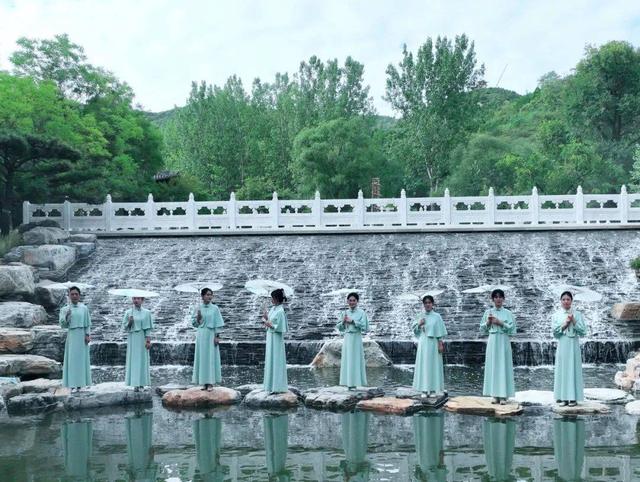 以初心净碧水 蒙山用行动守护每一份遇见