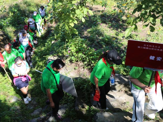 房山区第二届红色足迹山地徒步团体赛成功举办