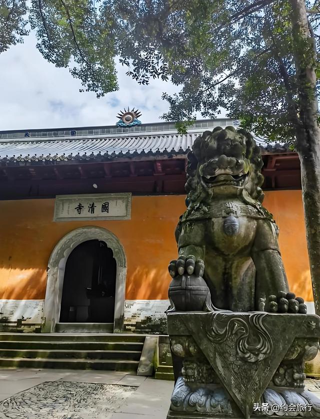 5A国清寺倒贴？免门票，2元吃撑，25元住宿？​是“傻”还是佛？