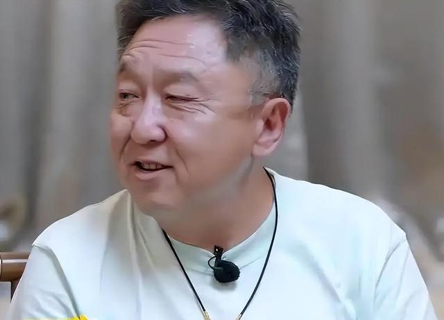 不查不知道一查吓一跳，坐拥北京60亩马场的于谦，私下到底有多壕
