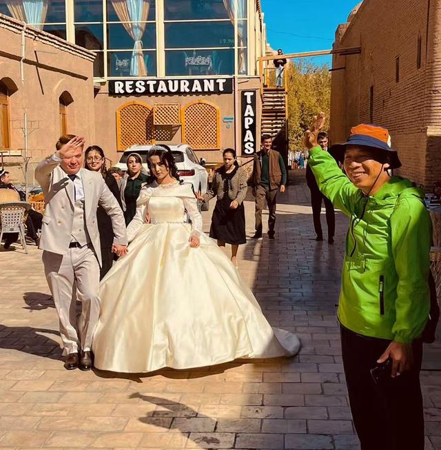 吴伟方：一位"自黑"领队的人格魅力