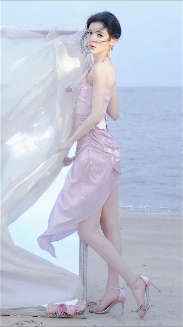 纯欲天花板张予曦，美到爆