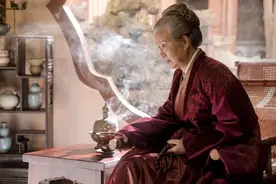 75岁老奶奶全款买房引发热议，冯仑：老年人的钱可以怎么花？图片