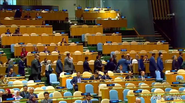 内塔尼亚胡联大演讲时台下快走空了