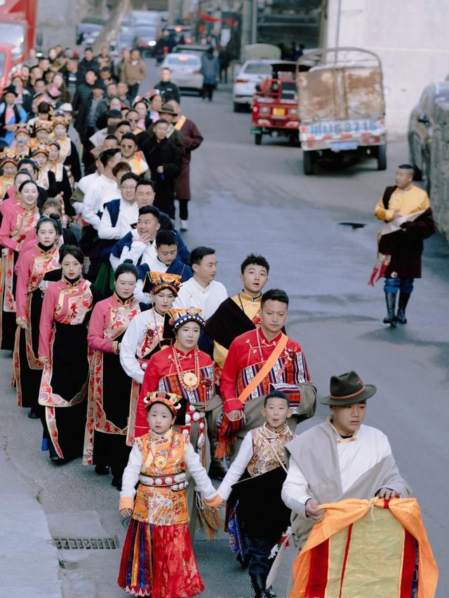 踏迹寻旅：今次旅行，幸运的是巧遇嘉绒藏族传统婚礼