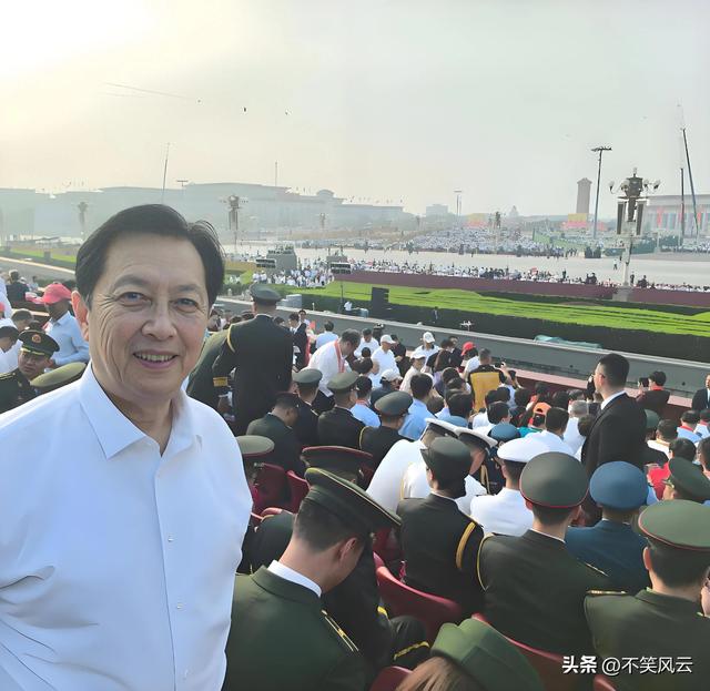 阅兵结束不到72小时，多位明星遭遇恶心一幕，一个比一个令人心寒