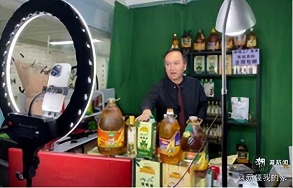 新经济 新业态 新“巴扎”新疆乌鲁木齐瑞达丝路新天地掠影