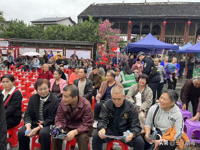 三江丹洲镇：丹洲柚熟庆佳节，全民防毒筑屏障，共护古镇好风光