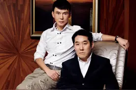 墨雨云间导演竟是侣皓吉吉，23岁毁容险自杀，父亲是京圈大佬海岩图片
