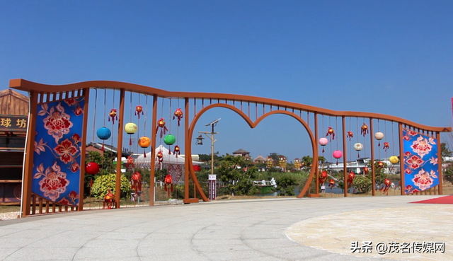 茂名520公园甜蜜上线！荔枝IP+婚俗改革，解锁粤西浪漫新地标