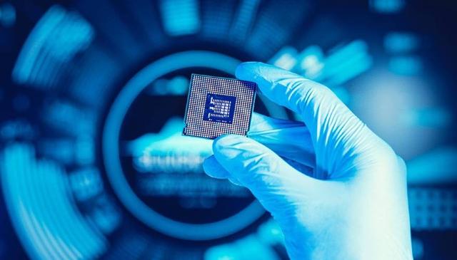 美方撕毁休战协议	，喊话中国停止对日本制裁，同时宣布对华加税