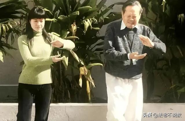 103岁巨擘杨振宁去世！49岁娇妻翁帆怎么办？其实他早有安排