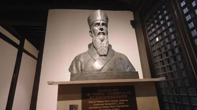 来徐家汇，开启400年科学穿越之旅