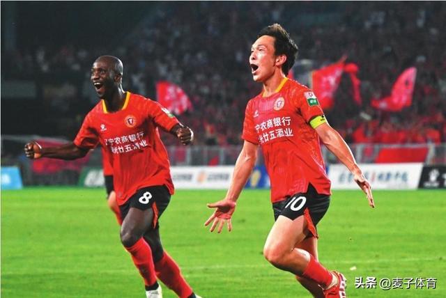 辽宁铁人一只脚踏进中超！8分优势锁定冲超主动权