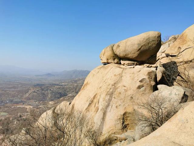 天中盆景！泌阳小黄山的奇石与原生态美景
