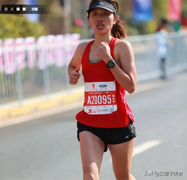 从"央视一哥"到跌落神坛	，57岁白岩松的评论，再遭官媒和网友批评