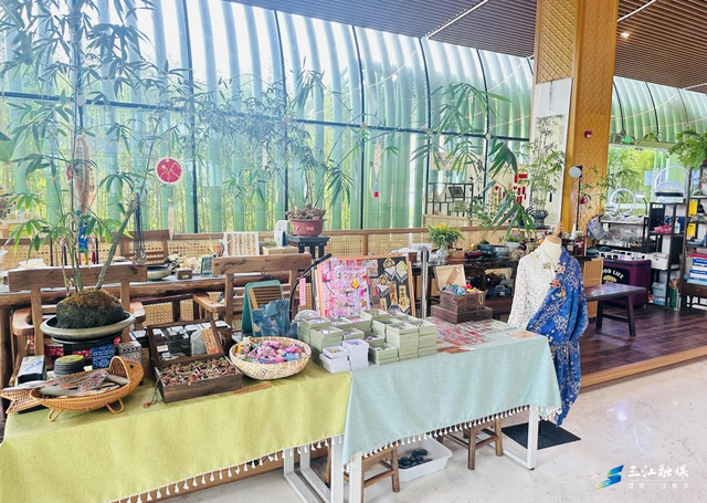 @大学生，开学季这份专属三江新区旅游福利请查收！