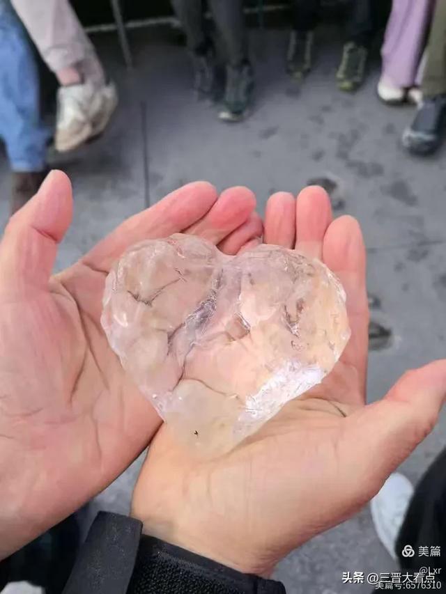 北欧旅游印象之九： 去冰岛吃蓝冰凌