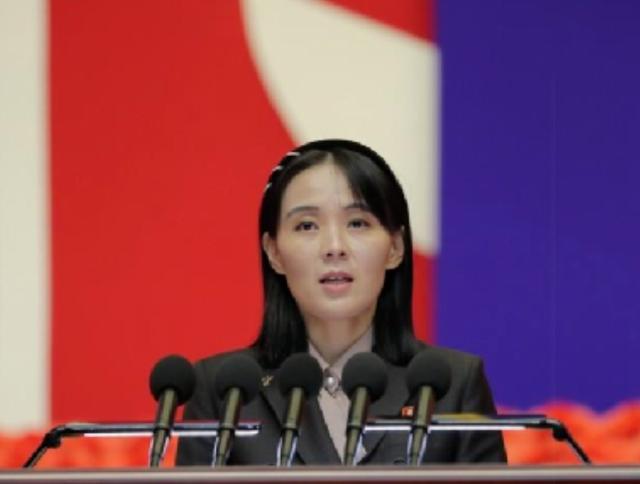 中国果然没看错朝鲜，48小时内金正恩妹妹2次通告全球，美韩再败