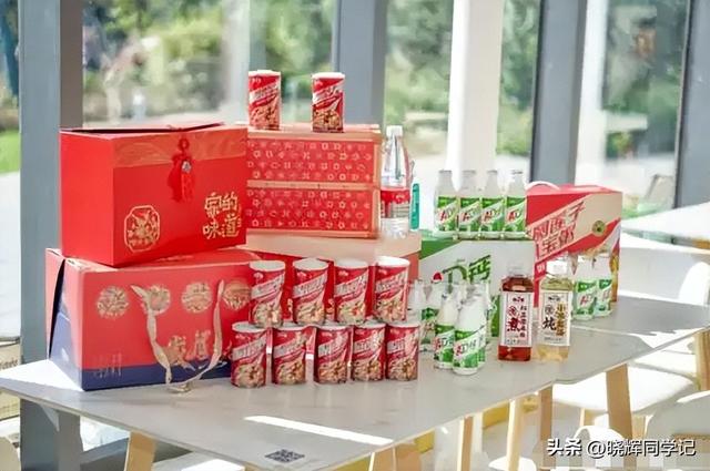 官媒发文！宗馥莉再破天花板	，让亲叔宗泽后和整个商界沉默了