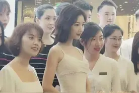 明星现实中有多漂亮？网友：感觉真人像开了美颜一样！图片