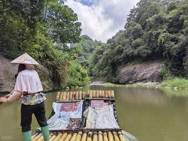 被严重低估的宝藏小县城，高铁直达！人少景美超安逸，周末就出发