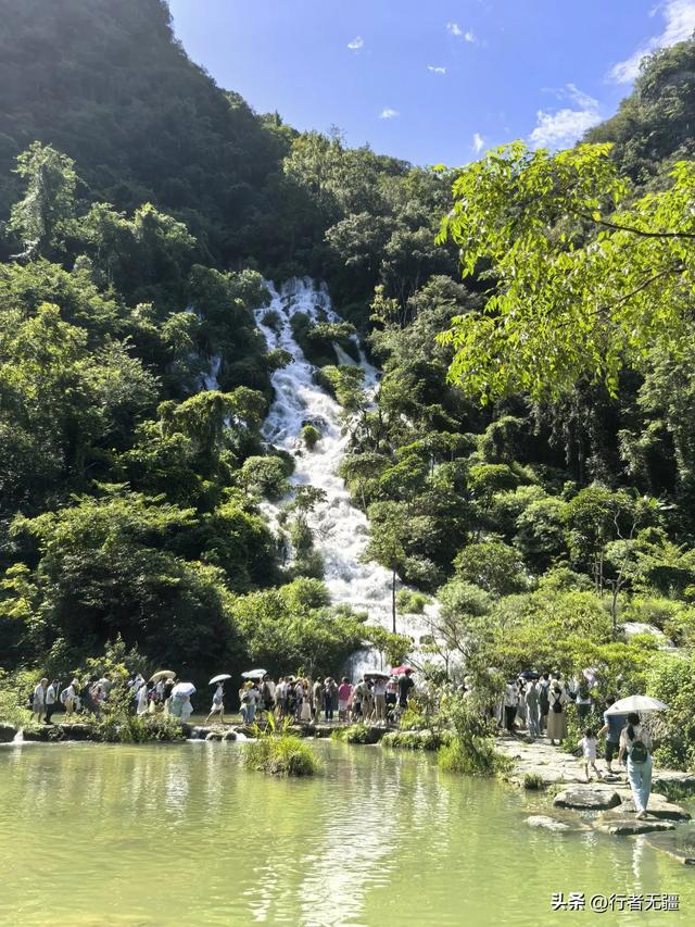 多彩贵州自驾游之荔波小七孔:山水秘境中的翡翠画卷