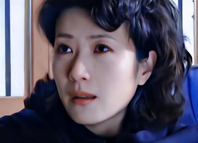 权色交易、陪睡上位，她压根不沾边	，简直是娱乐圈的一股“清流”