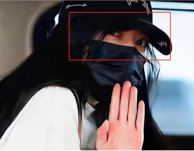 面相变了！49岁赵薇近况曝光	，封杀4年 婚也离了，如今变成了这样