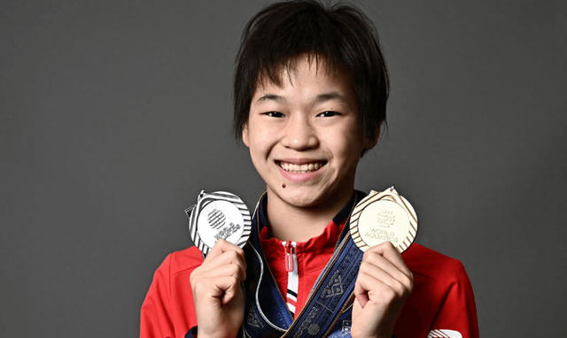 事实证明	，年仅18岁的世界冠军全红婵，早已走上了另一条上坡路