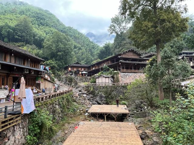 退休夫妻自驾温州永康之溪口村、屿北村、林坑古村
