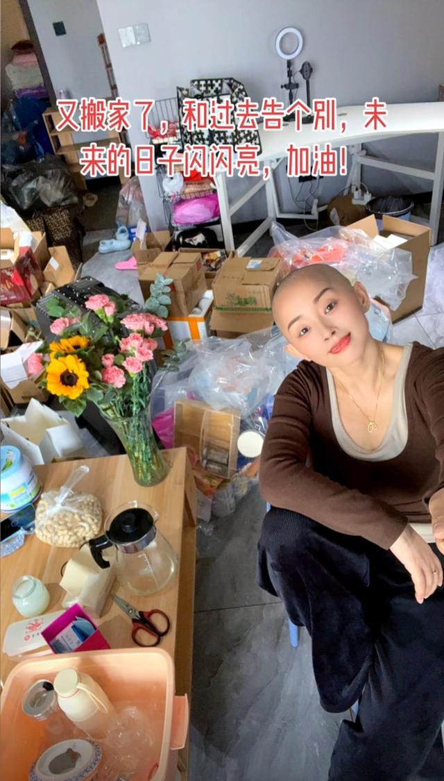 杭州女阿姨嫁给小21岁安徽小伙，婚姻维持4年，刚离婚就患乳腺癌