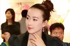 她是广东最美女首富！23岁继承10亿资产，如今掌管8700亿金融帝国图片