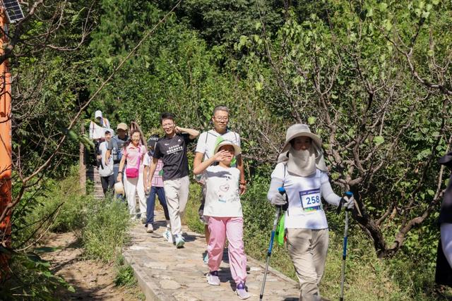 多图直击！今天，凤凰岭户外运动大会，现场超嗨——