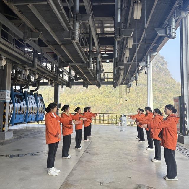 淡季不“闲”，练好内功！如意峰索道景区开展服务提升专项培训