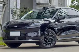 试驾过特斯拉Model Y，再开昊铂HT，原来网上说的都是真的图片