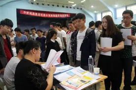 应届生身份，早该取消了图片