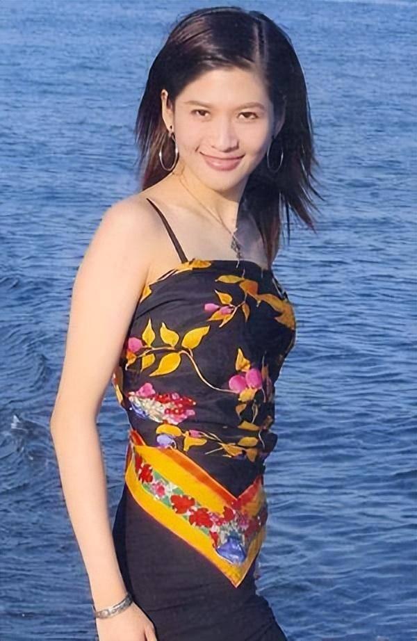 傍大款，当小三，私生活混乱！难怪16年过去，阔太们还在防着她