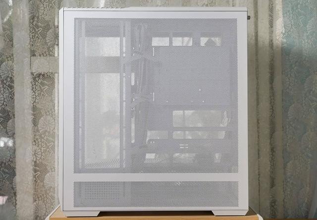 2025年暑期新品硬件推荐：这样装机太美妙