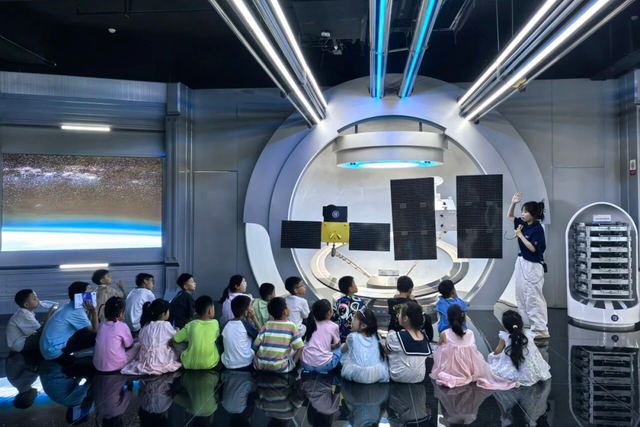 “工业风”旅游很火？成都这10处必打卡！