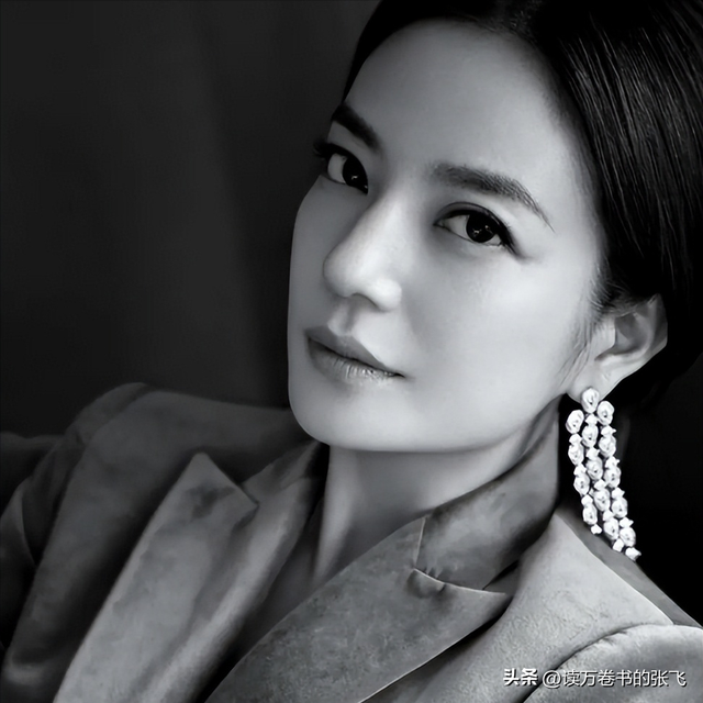 封杀四年，49岁赵薇突传消息，因胃癌去世传闻5个月前就真相大白