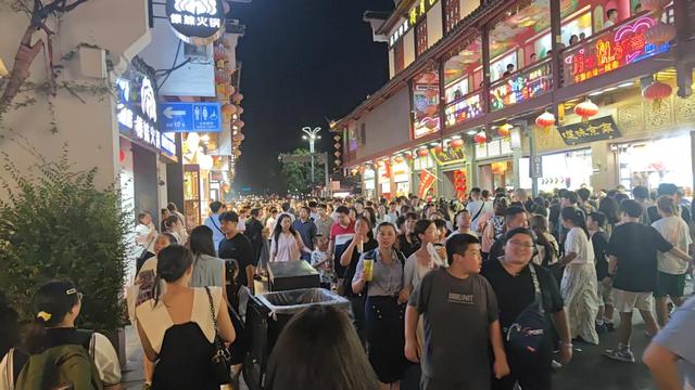 千城万城,我为何如此喜欢南京?