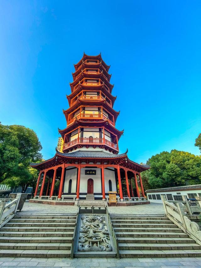 南昌冷知识大揭秘：不止滕王阁和拌粉，这座城藏了太多惊喜！