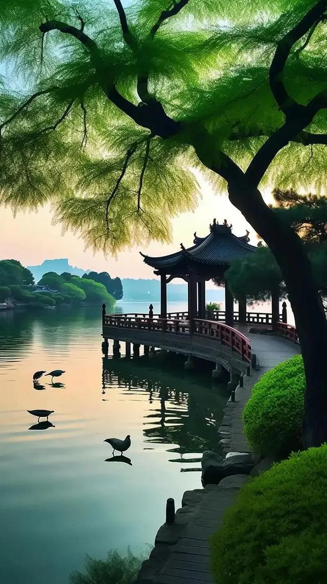 瑶里古镇收费风波:谁来守护我们的古村古韵?